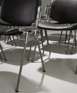 Giancarlo Piretti chairs 6