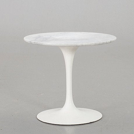 Saarinen table, height 51 cm