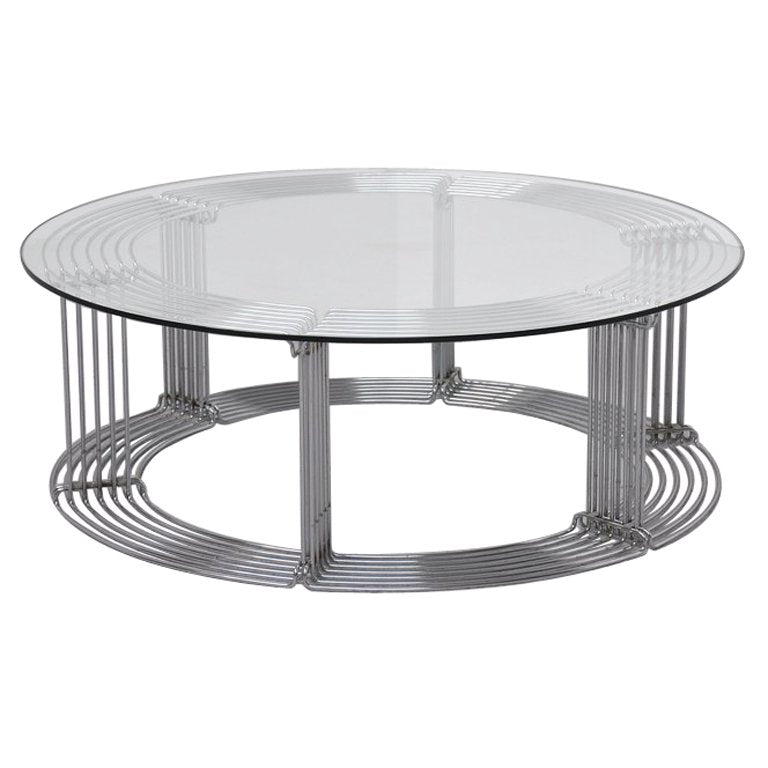 Verner Panton table Pantova